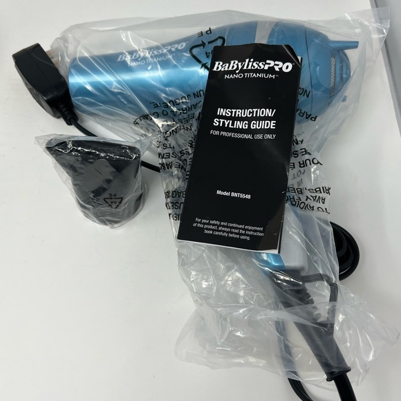 NWT BaByliss Pro Hairdryer Nano Titanium - Picture 2 of 7